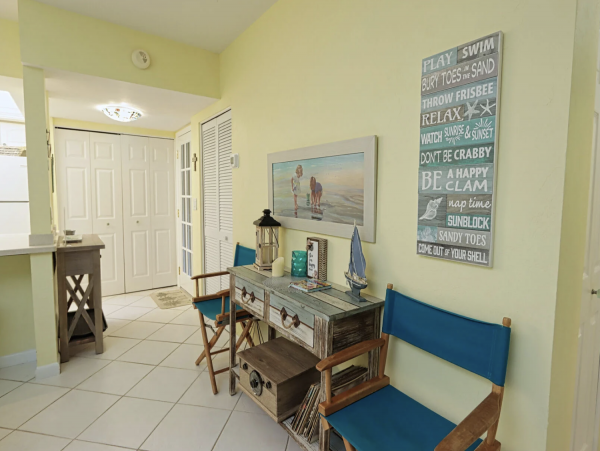 Sanibel Beach Condo Great Vacation Retreat