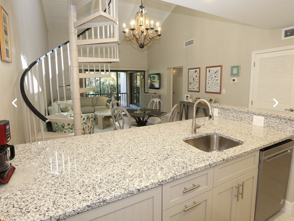 Two Bedroom Condo with Loft Sleeps 6 Guests Sanibel