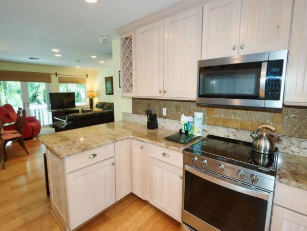 Four Bedroom Luxury Vacation Home on Captiva Island Florida
