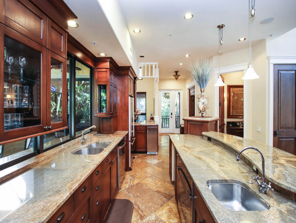Five Bedroom Vacation House in Captiva