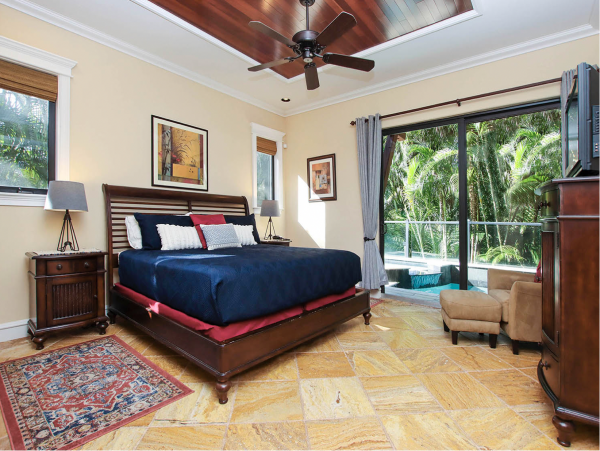 Five Bedroom Vacation House in Captiva