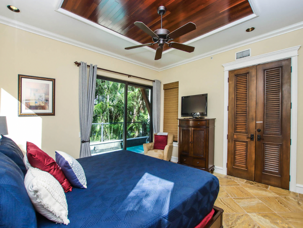 Five Bedroom Vacation House in Captiva
