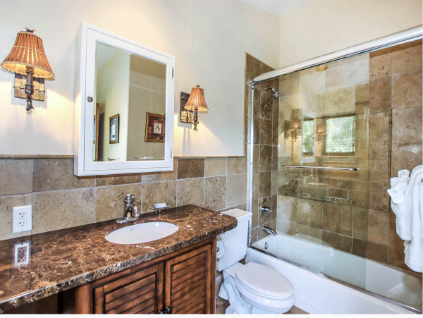 Five Bedroom Vacation House in Captiva