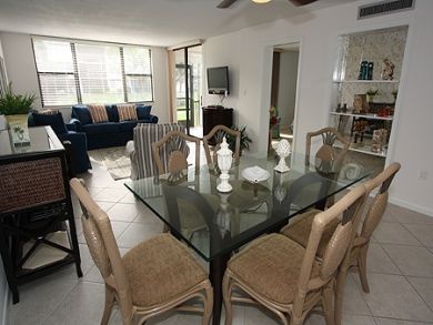 Sanibel Vacation Condo on the beach - additional view, photo 3