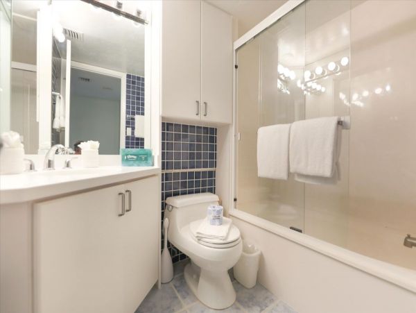 Bright, Breezy, & Just Steps from the Beach - Your Sanibel Escape Awaits