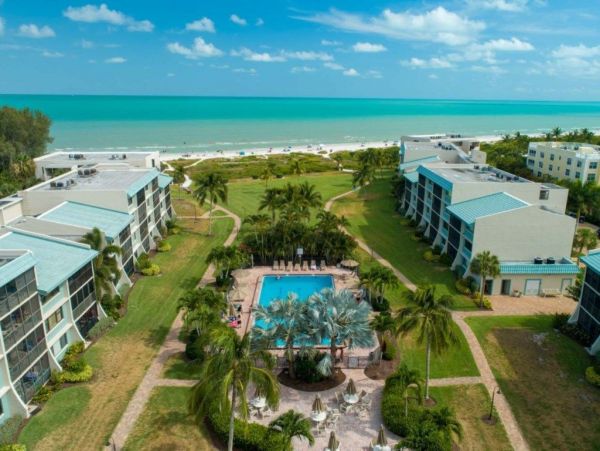 Bright, Breezy, & Just Steps from the Beach - Your Sanibel Escape Awaits
