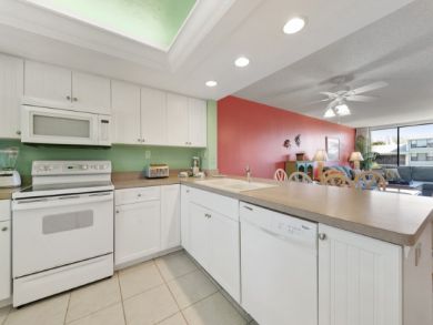 Sanibel Island Largest Beach Community 2 Bedroom Great Beach