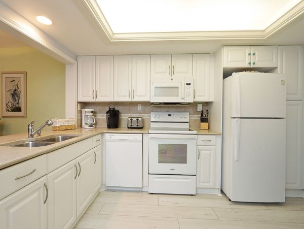 Sanibel 2 Bedroom Vacation Condo with Ocean Views Sleeps 6