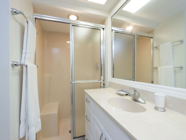 Sanibel 2 Bedroom Vacation Condo with Ocean Views Sleeps 6