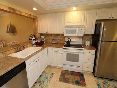 Sanibel Vacation Condo Sleeps Six Guests