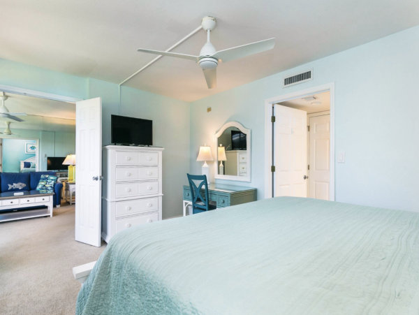 Beach Condo Wonderful Sanibel Location Sleeps 4