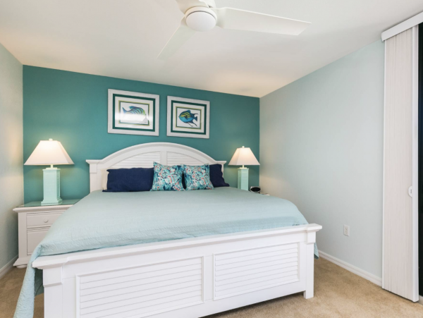 Beach Condo Wonderful Sanibel Location Sleeps 4