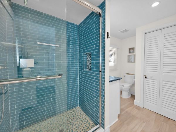 Three Bedroom Captiva Vacation Home with Pool