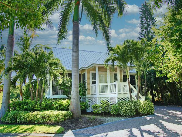 A Rare Eight Bedroom Captiva Vacation Rental with Pool