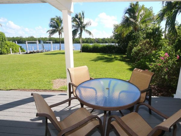 A Rare Eight Bedroom Captiva Vacation Rental with Pool