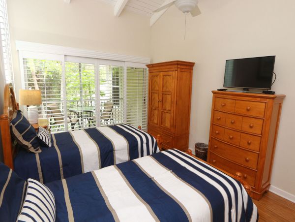 A Rare Eight Bedroom Captiva Vacation Rental with Pool