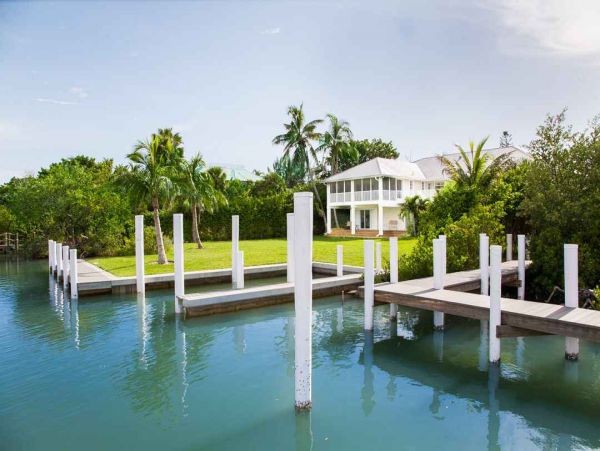 A Rare Eight Bedroom Captiva Vacation Rental with Pool