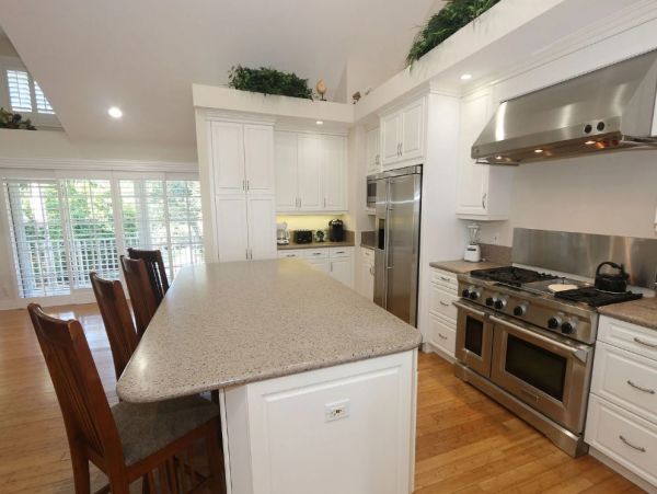 A Rare Eight Bedroom Captiva Vacation Rental with Pool