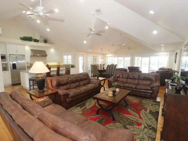A Rare Eight Bedroom Captiva Vacation Rental with Pool