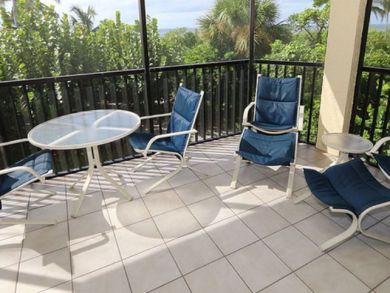 Sanibel Three Bedroom Vacation Condo Rental Sleeps Six
