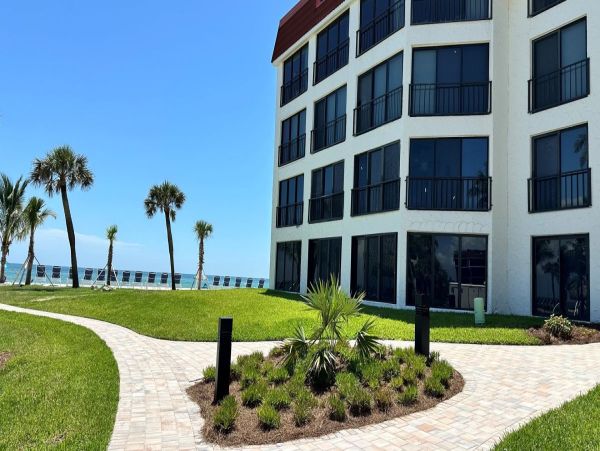 Luxury Sanibel Vacation Rental - Coastal Elegance Awaits