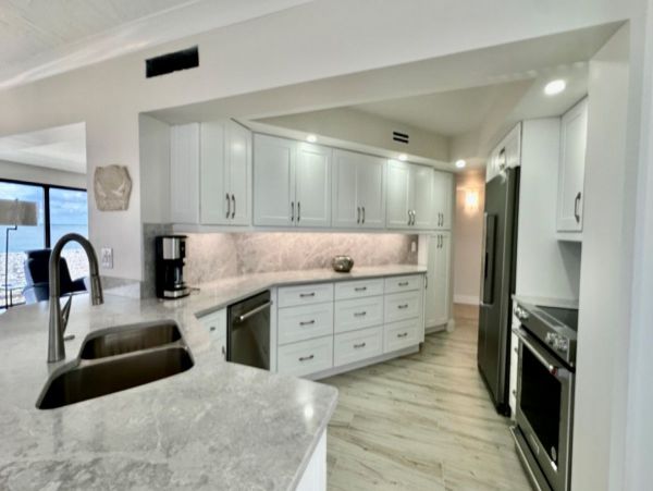 Luxury Sanibel Vacation Rental - Coastal Elegance Awaits