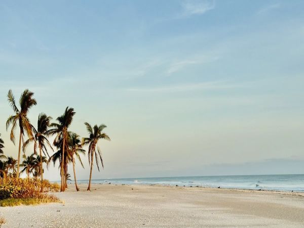 Luxury Sanibel Vacation Rental - Coastal Elegance Awaits