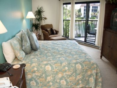 Master bedroom with king bed Master bedroom with king bed
