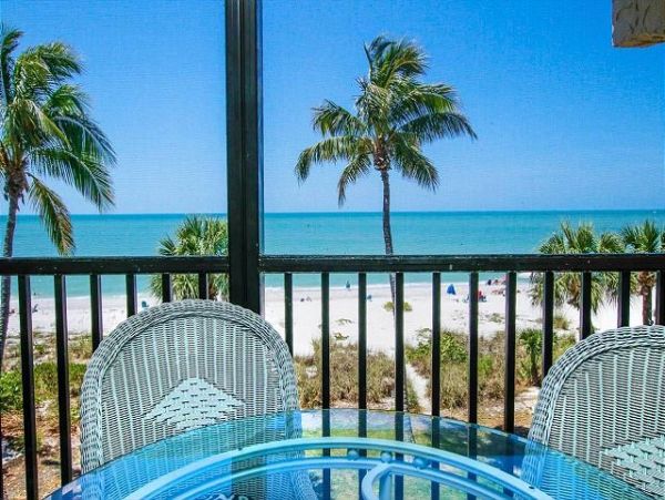Sanibel 3 Bedroom Gulf Front Vacation Condo Sleeps Eight
