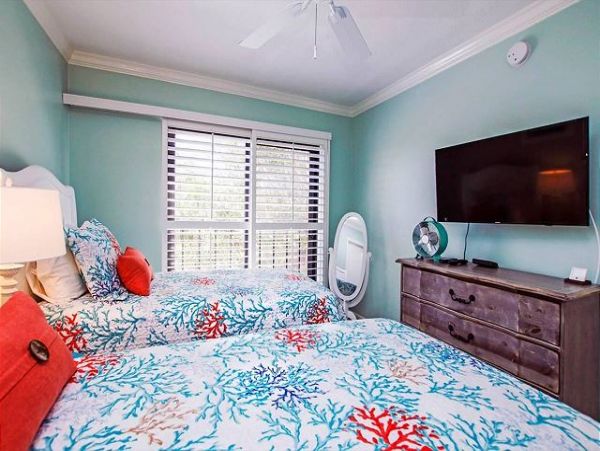 Sanibel 3 Bedroom Gulf Front Vacation Condo Sleeps Eight