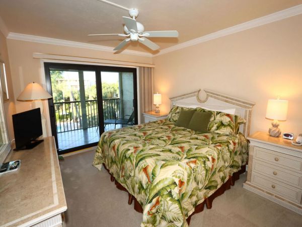Sanibel Vacation Condo Rental Sleeps 6 Pool Walk To Beach