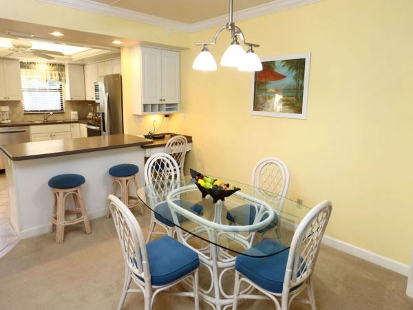 Sanibel Vacation Condo Rental Sleeps 6 Pool Walk To Beach