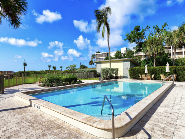 Full Gulf View Vacation Condo Sanibel Island Off West Gulf Drive