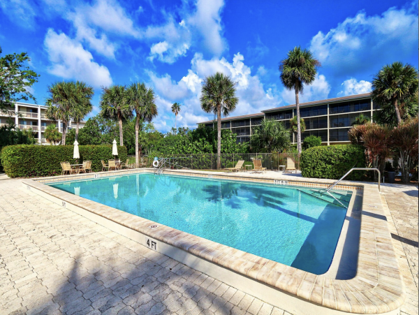 Full Gulf View Vacation Condo Sanibel Island Off West Gulf Drive