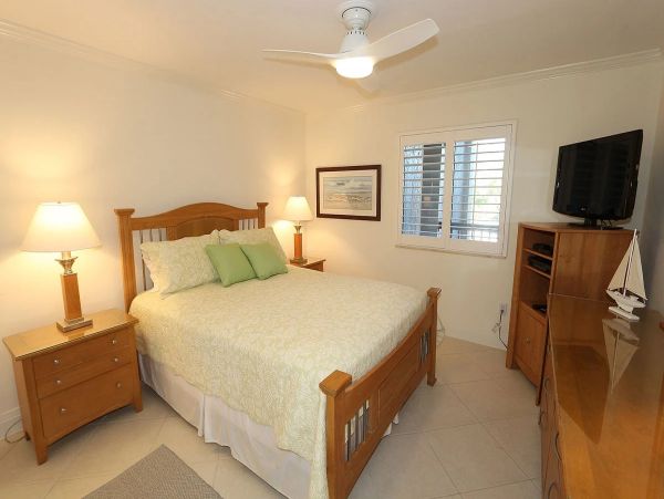 Sanibel Vacation Rental With Full Gulf Views