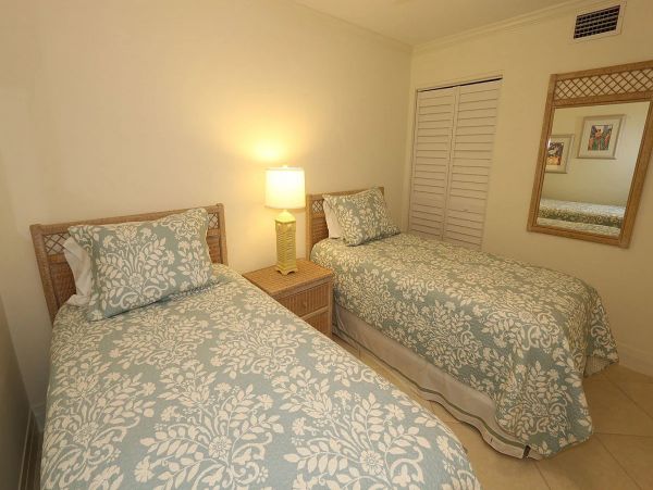 Sanibel Vacation Rental With Full Gulf Views