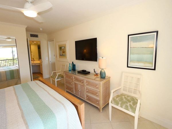 Sanibel Vacation Rental With Full Gulf Views