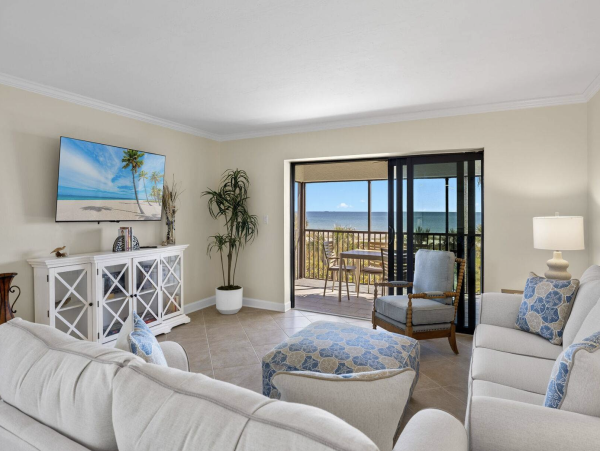 Luxury Sanibel Island Beachfront Vacation Condo