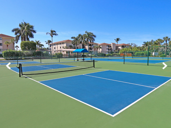 Sanibel Island Condo with Two Bedroom Top Floor Corner Unit