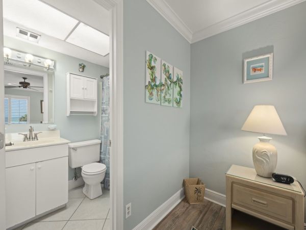 Beautiful Sanibel 2 Bedroom Vacation Condo Sleeps Six Guests