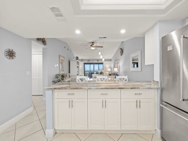 Beautiful Sanibel 2 Bedroom Vacation Condo Sleeps Six Guests
