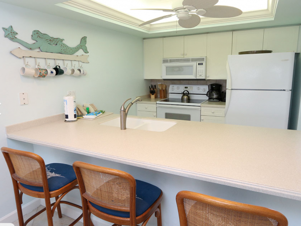 Sanibel Island Vacation Beach Condo Sleeps Six Guests