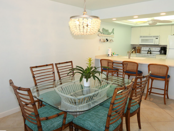 Sanibel Island Vacation Beach Condo Sleeps Six Guests