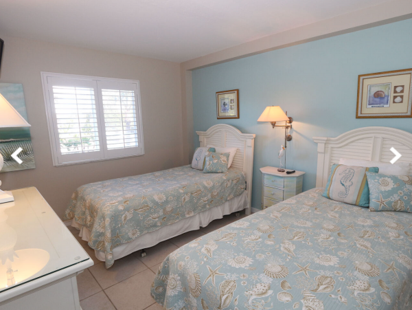 On Beach Two Bedroom Condo in Sanibel Sleeps Four Guests