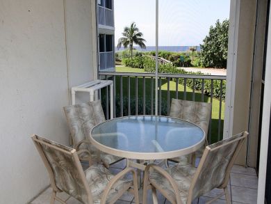 Sanibel Island 2 Bedroom Vacation Rental Pool Sleeps 6