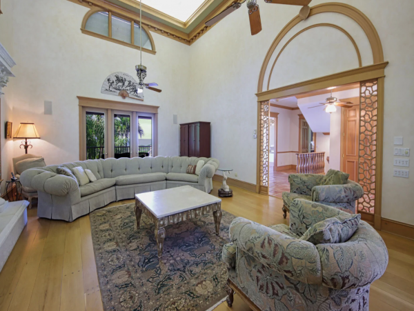Captiva Beach Vacation Home with Guest House and Pool