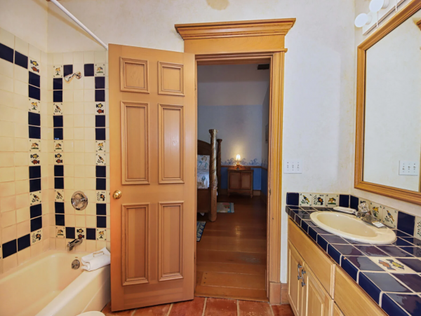 Captiva Beach Vacation Home with Guest House and Pool