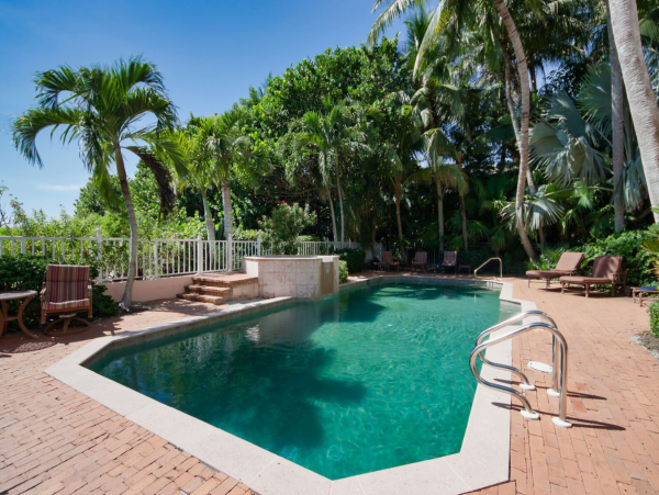 Captiva Beach Vacation Home with Guest House and Pool