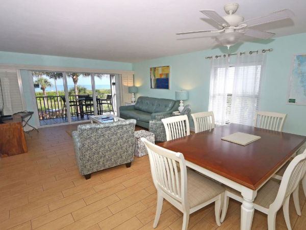 Sleep 6 Guests at this Two Bedroom Beach Condo Shared Pool
