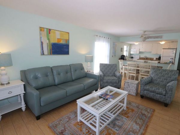 Sleep 6 Guests at this Two Bedroom Beach Condo Shared Pool
